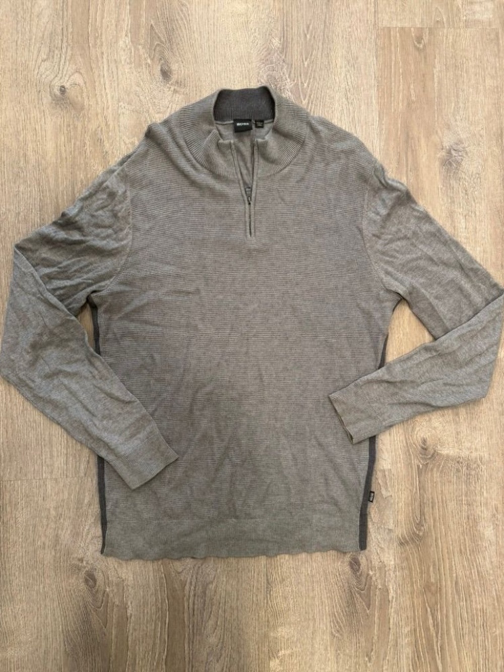 Hugo Boss Men's Grey Textured Quarter-Zip Sweater Size Large